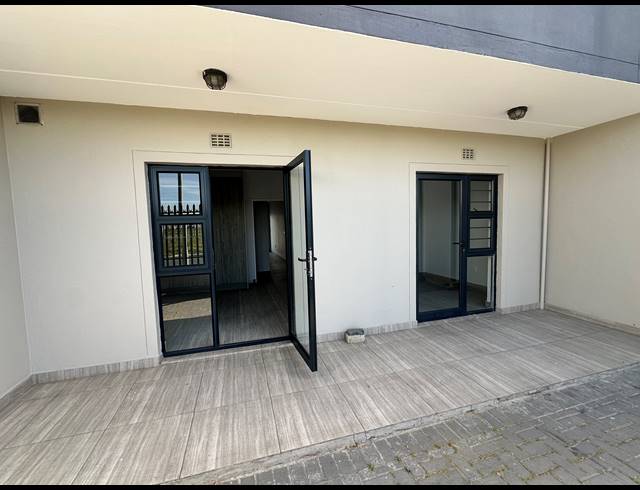2 BEDROOM APARTMENT FOR SALE IN PARKLANDS NORTH